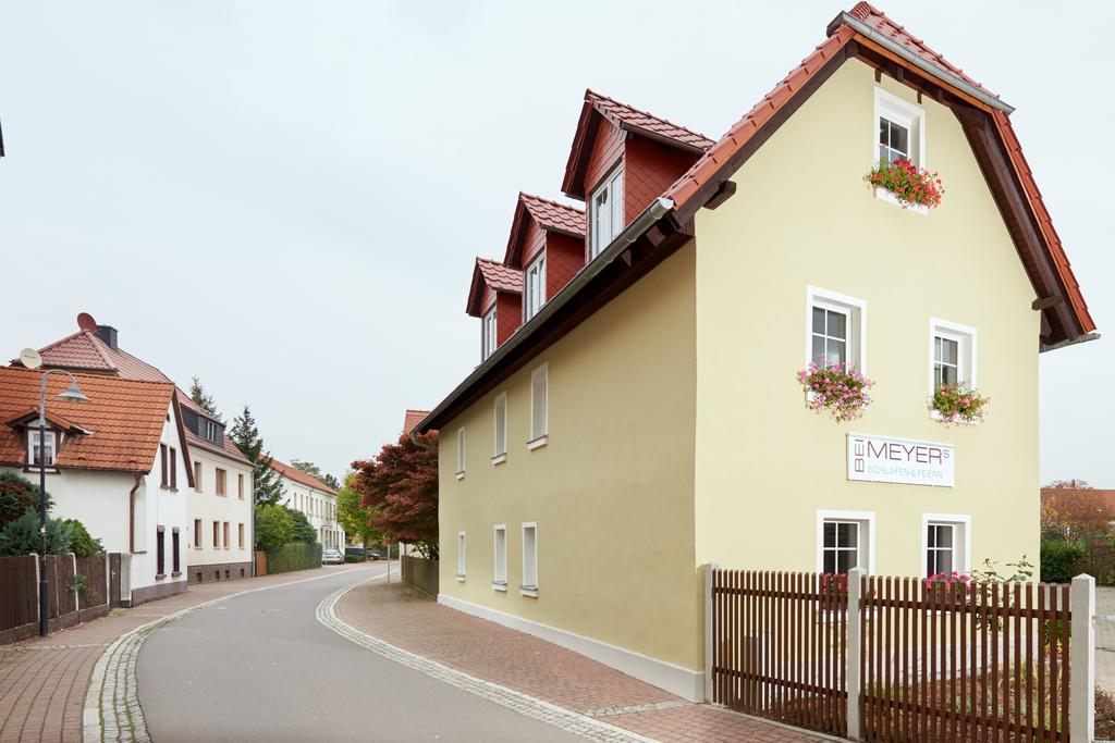 Bei Meyers Schlafen & Feiern Hotell Bohlen  Exteriör bild