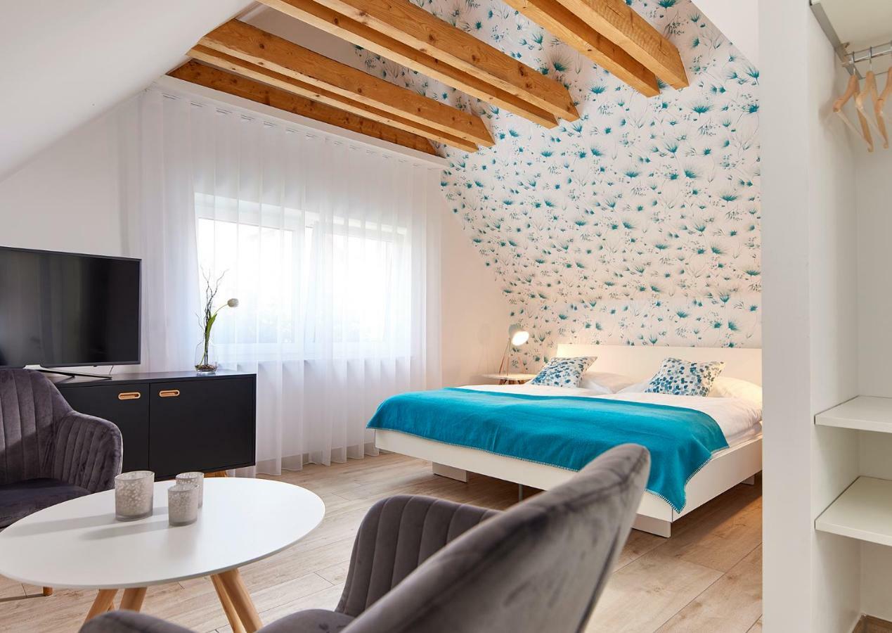 Bei Meyers Schlafen & Feiern Hotell Bohlen  Exteriör bild